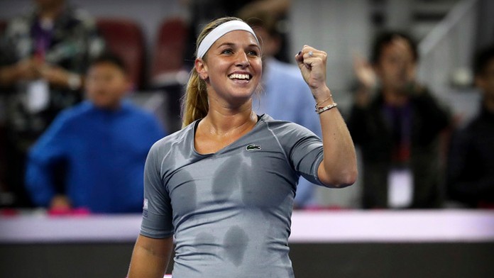 Dominika Cibulková sa teší po výhre nad Američankou Sloane Stephensovou v Pekingu.