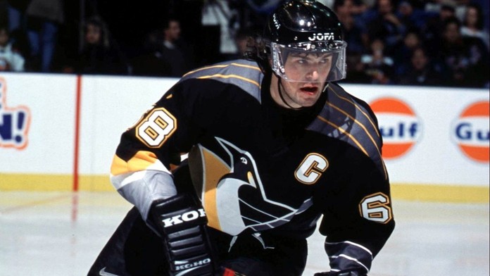 Pocta hodná legendy. Pittsburgh pripravuje slávnostný ceremoniál pre Jaromíra Jágra