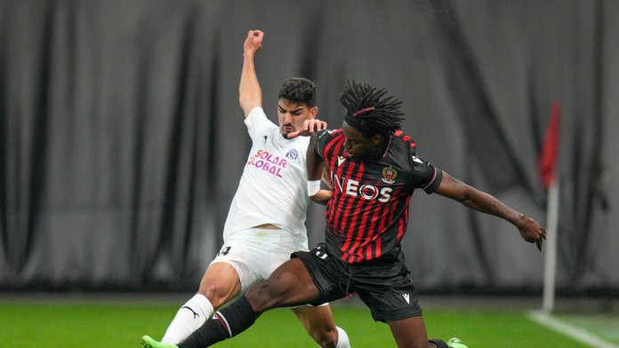 EKL: Skupina H sa nesmierne vyrovnáva, belasí to majú vo svojich rukách. Štvrtok bol plný nečakaných debaklov