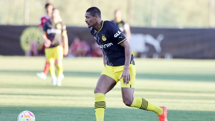 Pred pár dňami porazil rakovinu, dnes Düsseldorf. Haller je späť