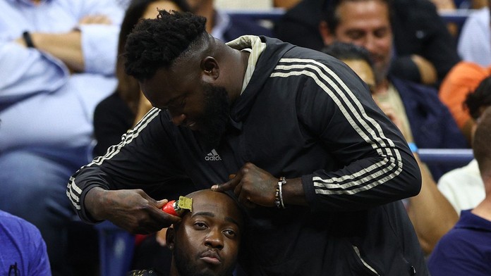 Známy youtuber sa postaral o rozruch na US Open. Ochranka pre jeho výstrelok pochopenie nemala