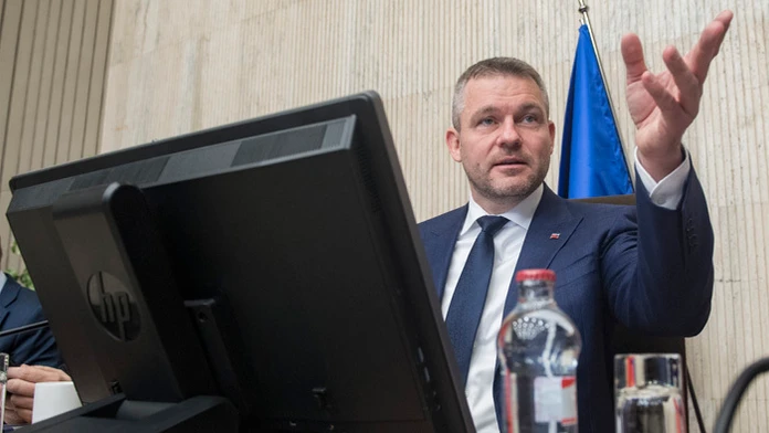 Vtipná dokrútka sa nakrúcala pred zelenou stenou