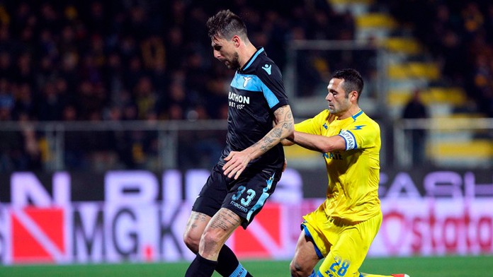 Požiar obytného domu v Paríži.