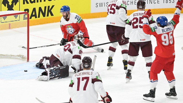 Česko porazilo Lotyšsko vysoko 5:1. „Pasta" prifrčal ako víchor