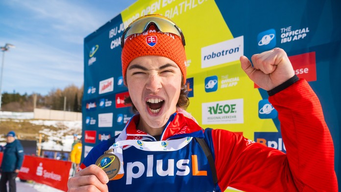 Skvelý úspech pre Slovensko. Na ME v biatlone juniorov sa z cenného kovu tešil Ischakov