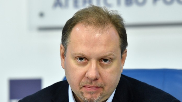 Po vojne budeme žiadať reparácie, Američanom zoberieme Aljašku, vyhlásil ruský poslanec a pohrozil atómovou bombou