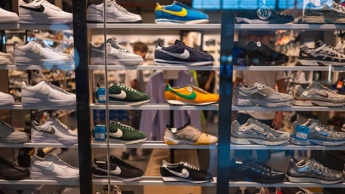 Topánky za 5 eur v obchode populárnej značky. Podvodníci lákajú Slovákov na obrovské zľavy