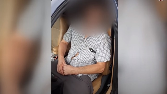 Muž nafúkal 6 promile.