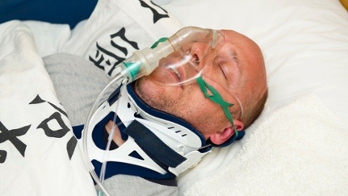 Alana Knighta obvinili z podvodu.