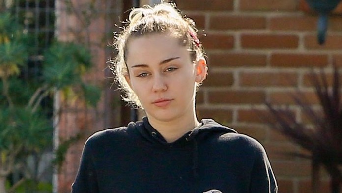 Milye Cyrus bez mejkapu