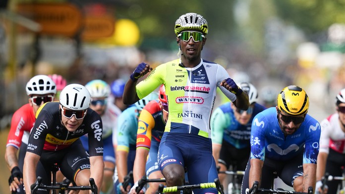 Triumf na Tour de France venoval celej Afrike. Eritrejčan v cieli neveril, čo dokázal