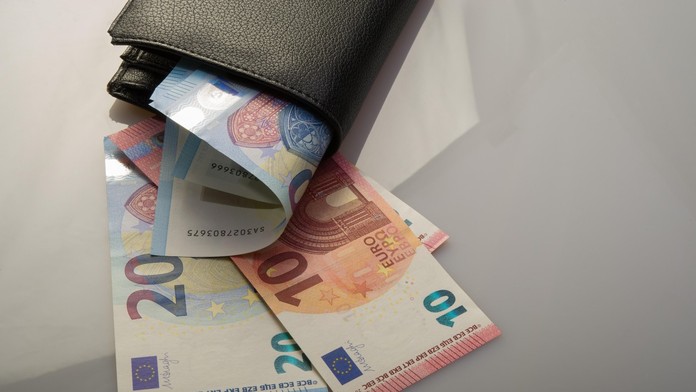 Veľké porovnanie platov v Európe: Slovensko na chvoste, susedia letia hore