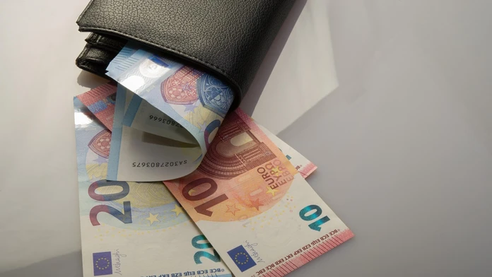 Veľké porovnanie platov v Európe: Slovensko na chvoste, susedia letia hore