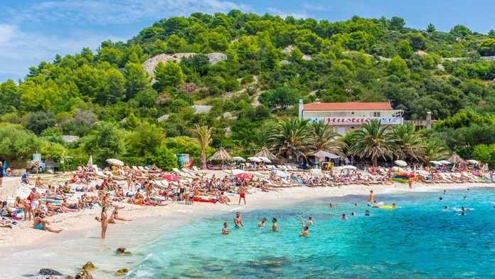 Chorváti zatiaľ hodnotia letnú sezónu prevažne úspešne. Pre dovolenkárov majú jednu skvelú správu