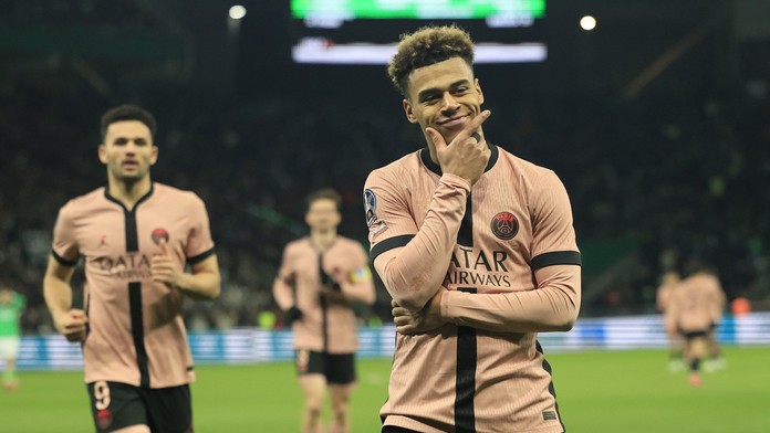 Hráči PSG sa tešia z gólu