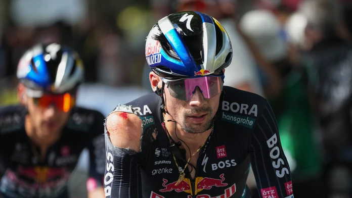 Z Tour de France odstúpil jeden z favoritov na celkový triumf. Slovinský cyklista sa nevyhol hromadnému pádu