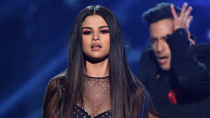 selena.jpg