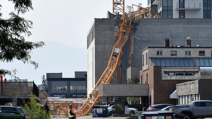 Pád žeriavu v Kanade