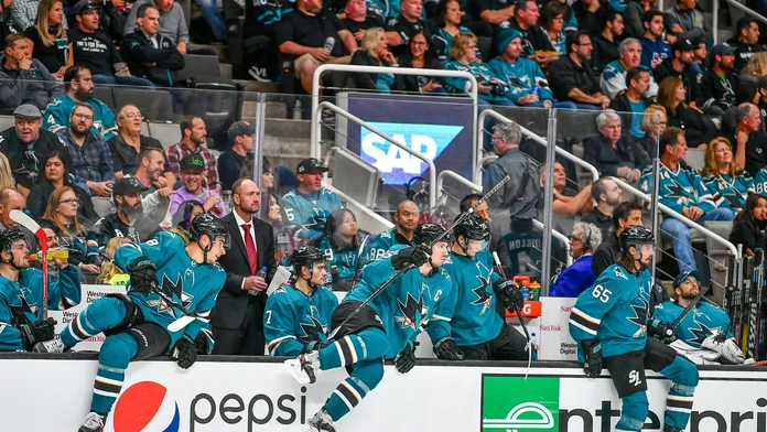 NHL striedanie 