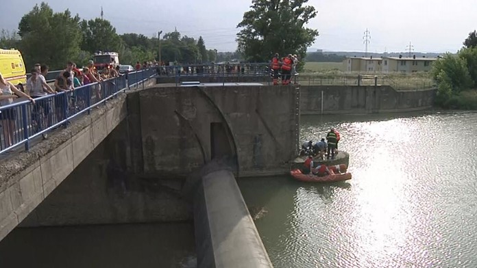 Pri rieke Laborec sa utopil 15-ročný tínedžer.