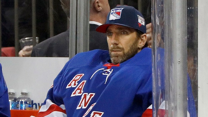 Švédsky hokejový brankár Henrik Lundqvist v drese New York Rangers.
