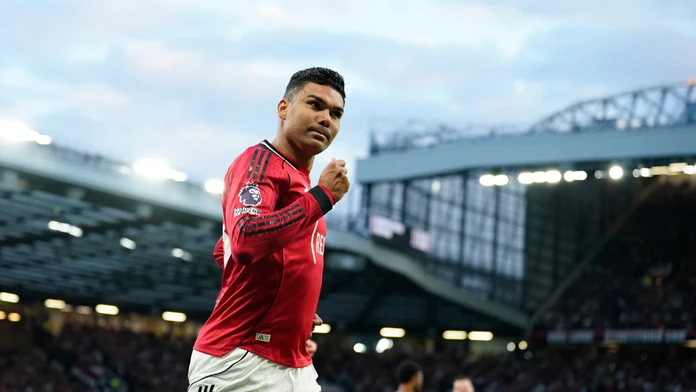 Casemiro v drese Manchestru United