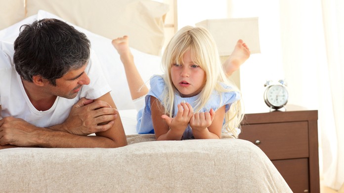 Vlado tvrdí, že je milionár. Známy podnikateľ ho už 10 rokov nevie dostať zo svojho domu