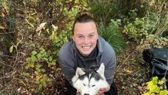 Žena zastrelila a stiahla z kože mladého huskyho, ktorého si pomýlila s vlkom. Vyvolala vlnu pobúrenia