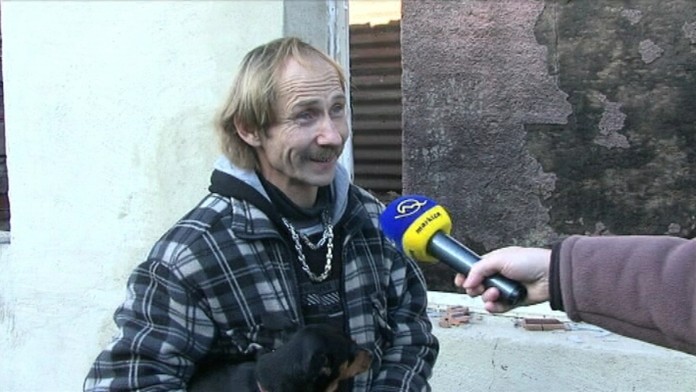 19 LV Bezdomovec pred VianocamiFOTOweb_jpg_bez_watermarku_1.jpg