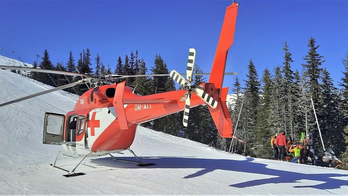 V Jasnej utrpel český lyžiar vážne zranenia. Zrazil ho iný lyžiar