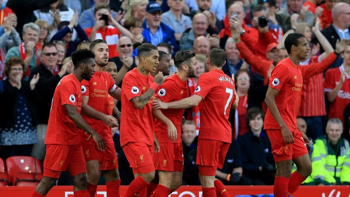 Radosť hráčov FC Liverpool..