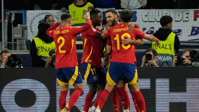 Liga národov: Španielsko v bláznivom zápase zdolalo Francúzov a môže obhájiť titul. Dvakrát skóroval Yamal