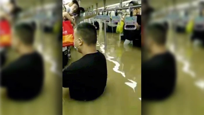 Zaplavené metro v Číne