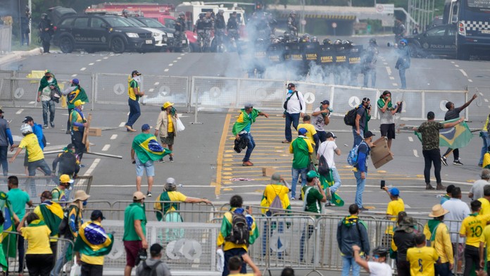 Protestujúci v Brazílii 