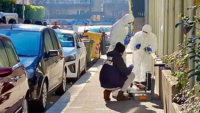 V hniezde záchrany na juhu Talianska našli vo štvrtok bezvládne telo chlapčeka. 