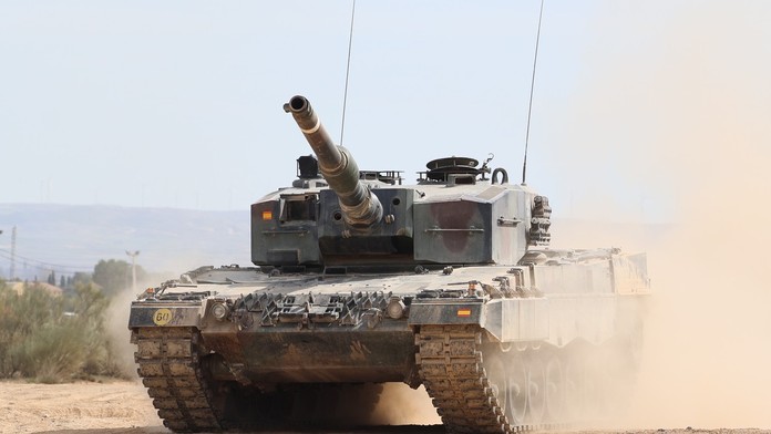 Španielsko začína plniť sľub. Po Veľkej noci dodá Ukrajine prvé tanky