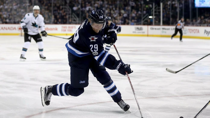 Patrik Laine na archívnej snímke.