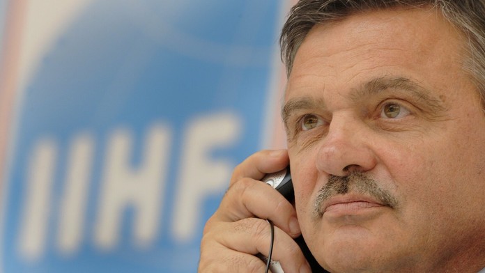 Prezident IIHF René Fasel.