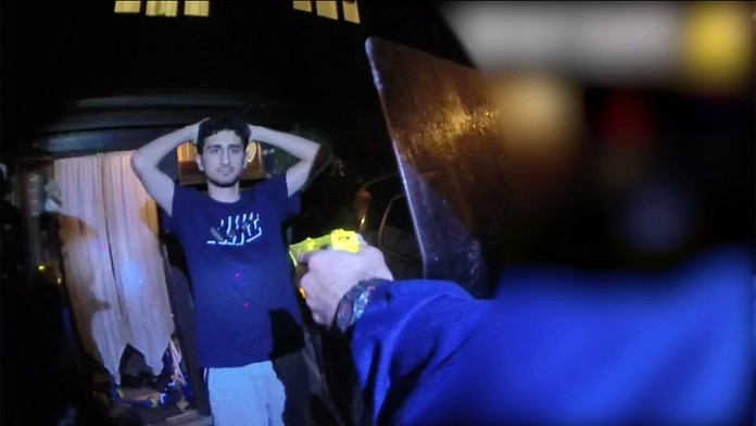 Danyal Hussein na zábere z policajnej kamery.