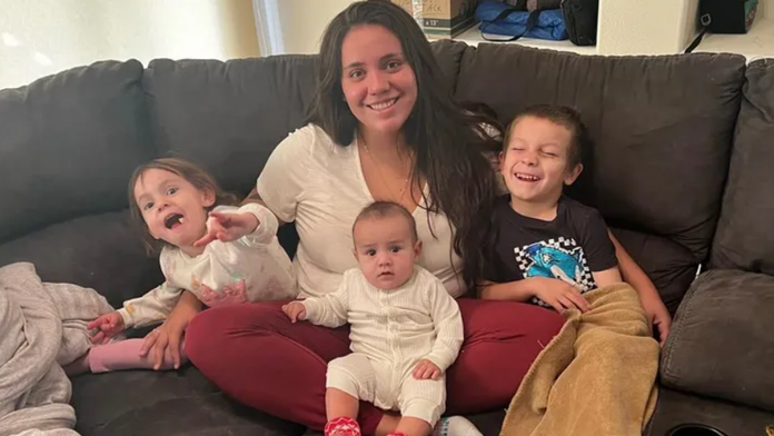 Zázrak v pôrodnici zatienila tvrdá rana. Trojnásobná matka bojuje o dva životy