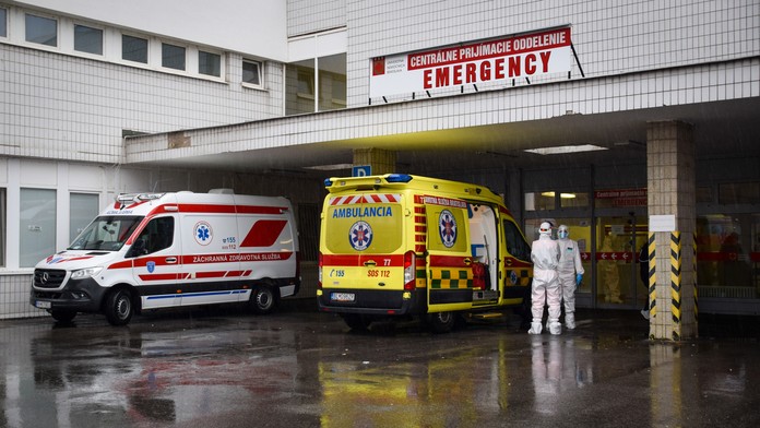 Urgentný príjem v nemocnici v Ružinove.