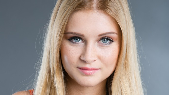 Viktória Valúchová