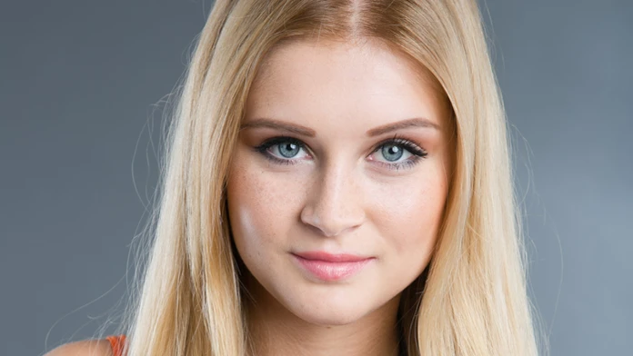 Viktória Valúchová