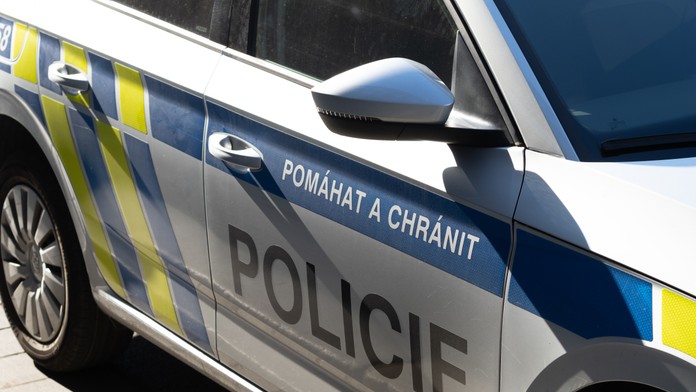 České policajné auto - ilustračná snímka