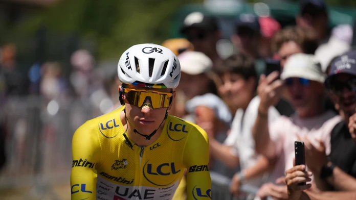 V náročnej horskej etape triumfoval Pogačar a spravil ďalší krok k celkovému prvenstvu na Tour