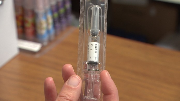 Dochádza dôležitá vakcína. 