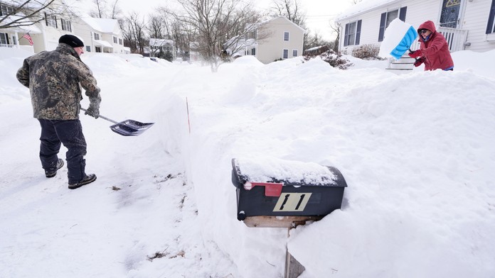 Haldy snehu a mrazivé teploty. Extrémne počasie v USA zabilo najmenej 42 ľudí
