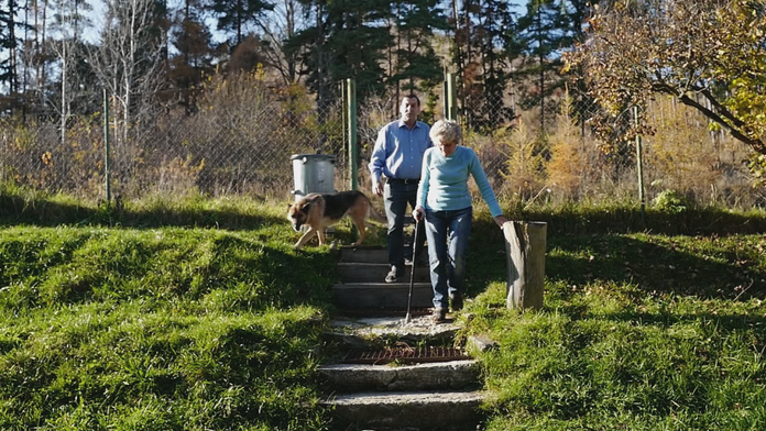 Starší manželia sú bez elektriny už vyše roka
