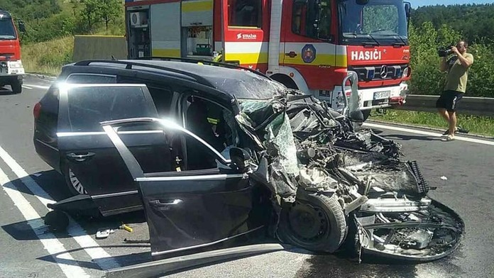 Vážna nehoda sa stala pri Rimavskej Sobote.