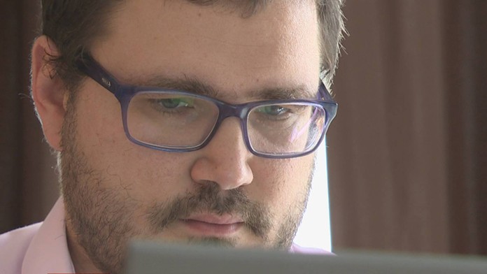 Novinár Lukáš  Milan.